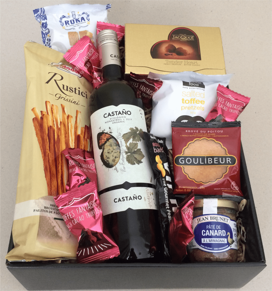 The Good Wine Co. Gift Hamper (Red) Buy online at The Good Wine Co