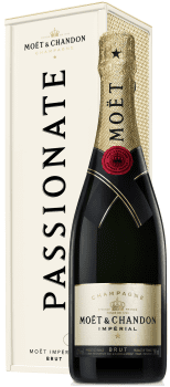 Moet & Chandon "Specially Yours" (Passionate)