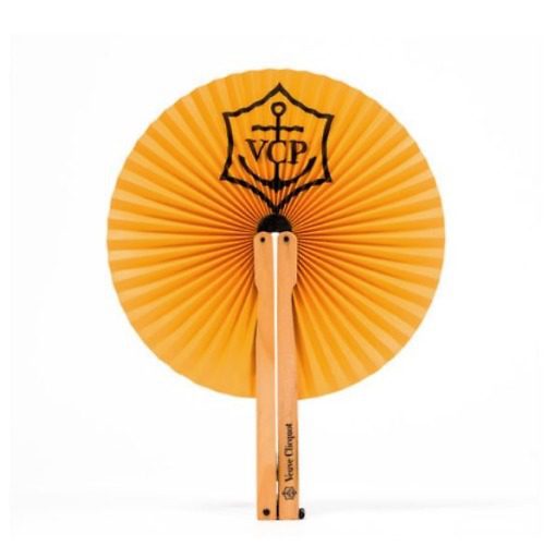 Veuve Clicquot Fan (2 bottles + 1 Clicquot Fan) - Image 2